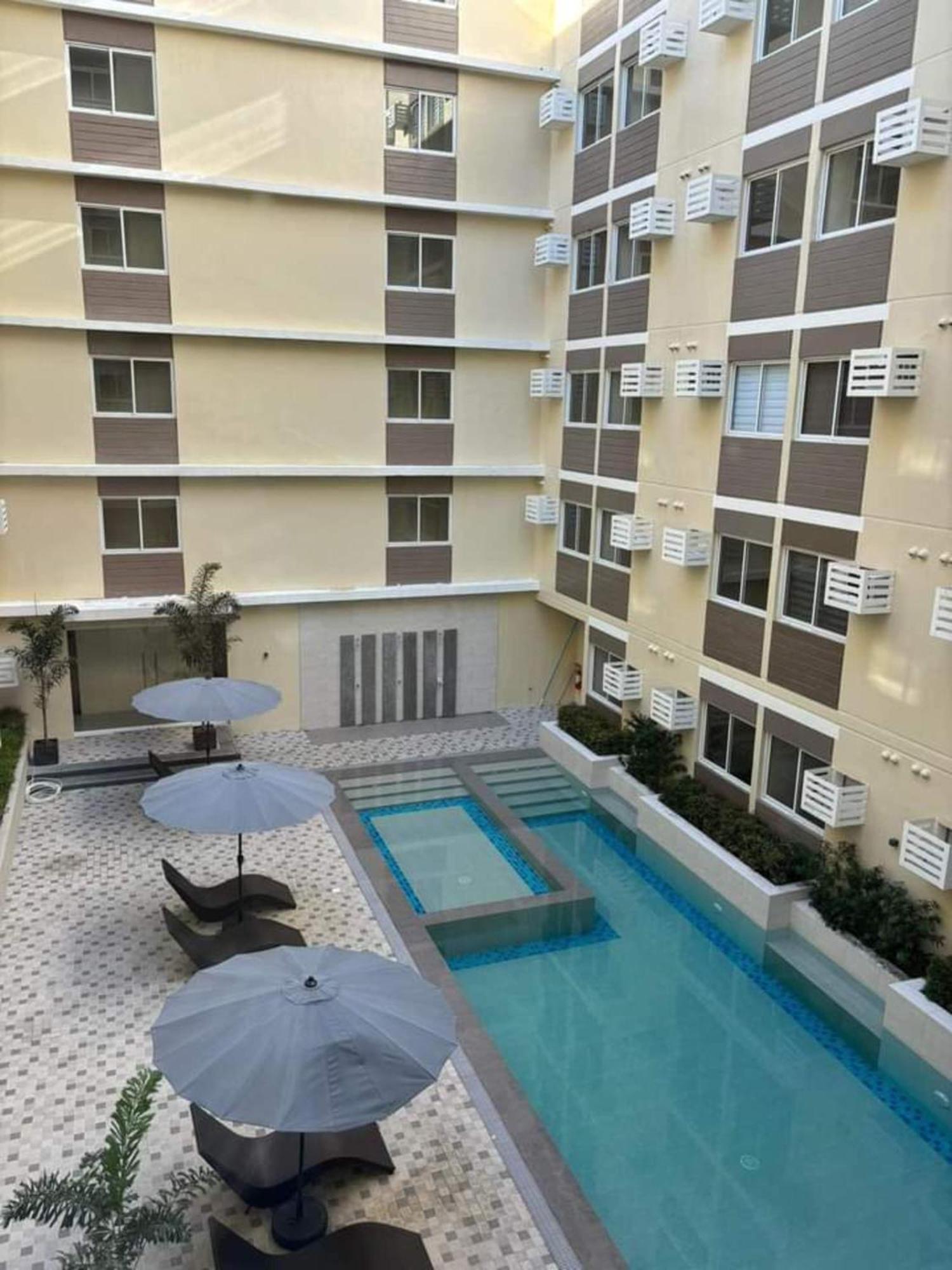 Fullerton Suites Puting Kahoy ภายนอก รูปภาพ