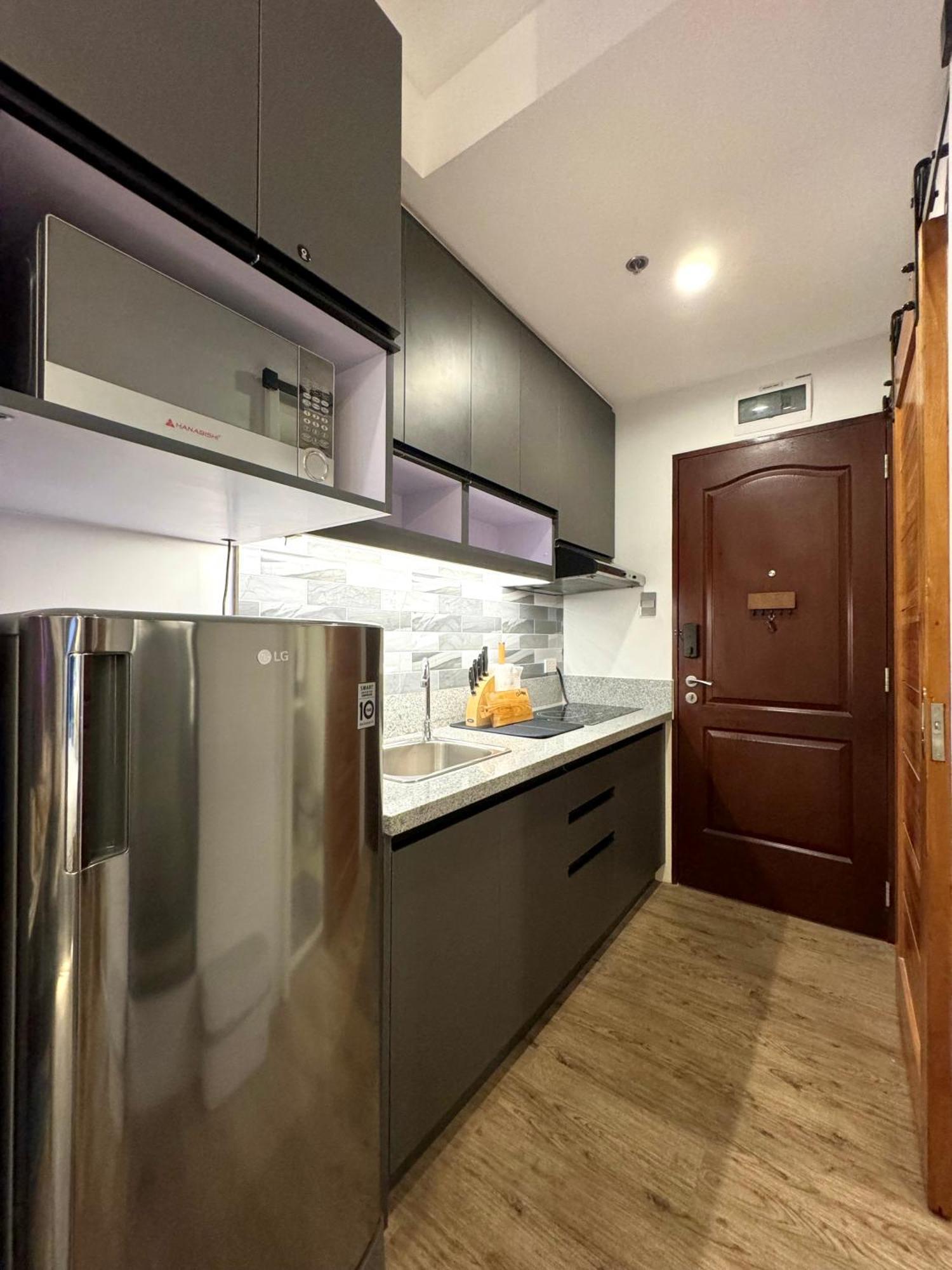 Fullerton Suites Puting Kahoy ภายนอก รูปภาพ